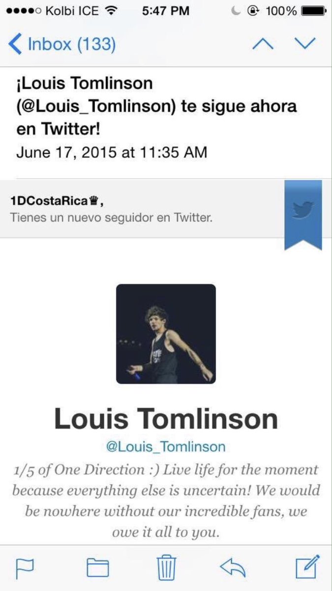 tommobehappy's tweet photo. I have more than one memory: I started being a 12 year old girl who dreamed about loving a band then ended loving one man with her whole heart. So thankful for every single precious moment he gave me until today. I’ll always love Louis ❤️ #FavouriteLouisMemory https://t.co/8yKbNvldRT