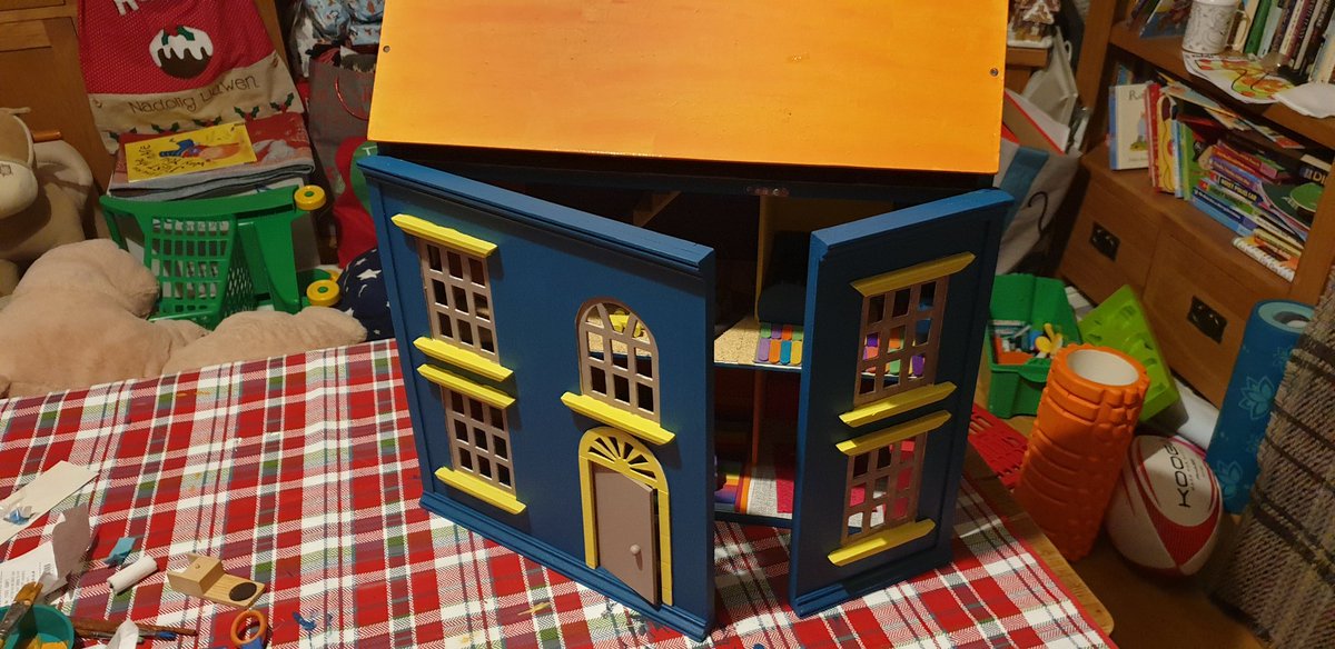 moon and me dolls house