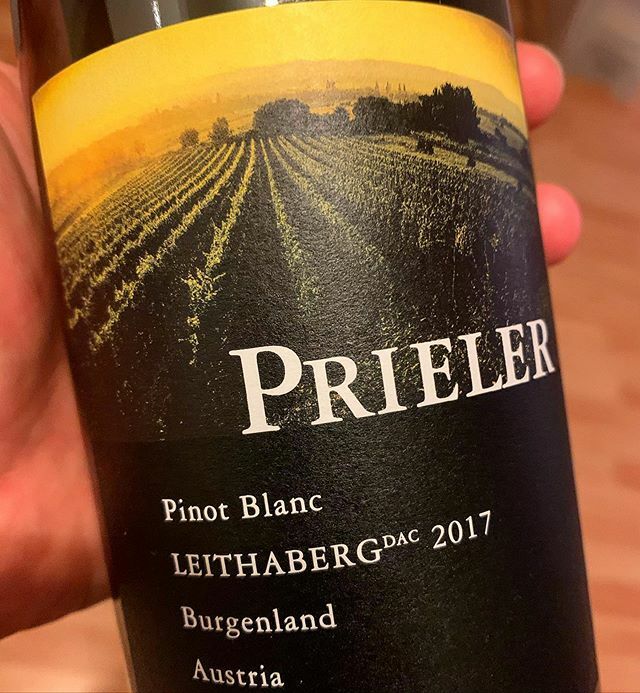 Exploring Austrian White Wines #burgenland ift.tt/2rjccDE