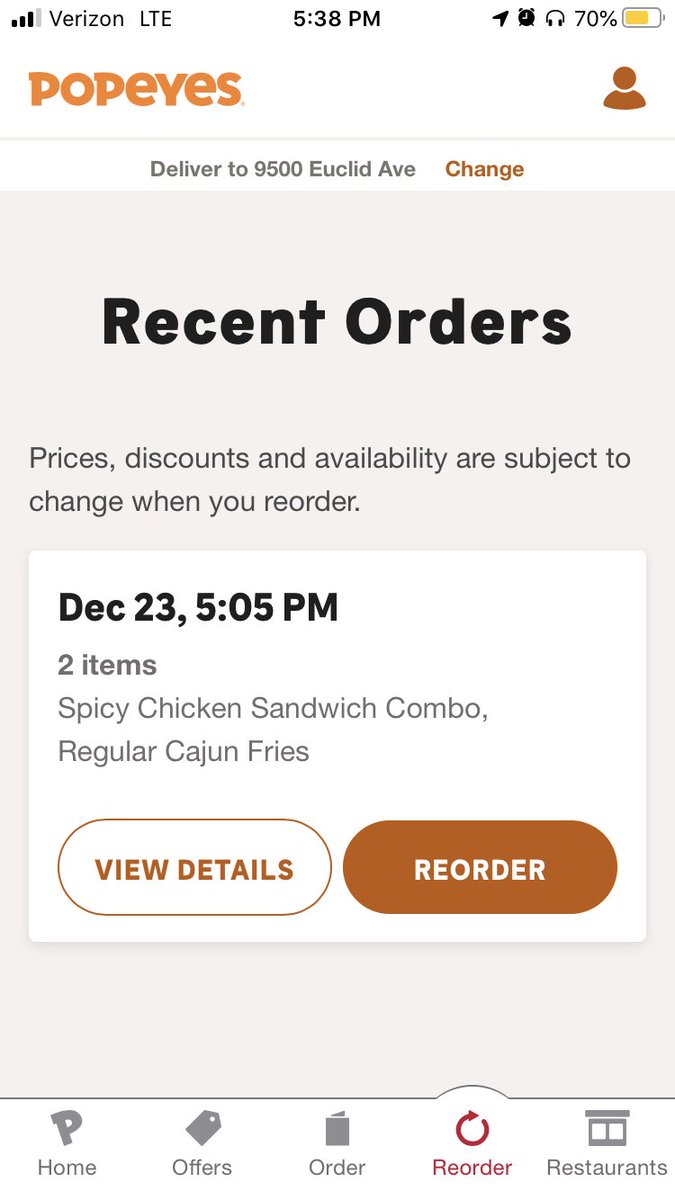 gitdownbrown823's tweet photo. @PopeyesChicken never received order. No call no refund. Where’s sandwich? https://t.co/qgOCvj0tdB