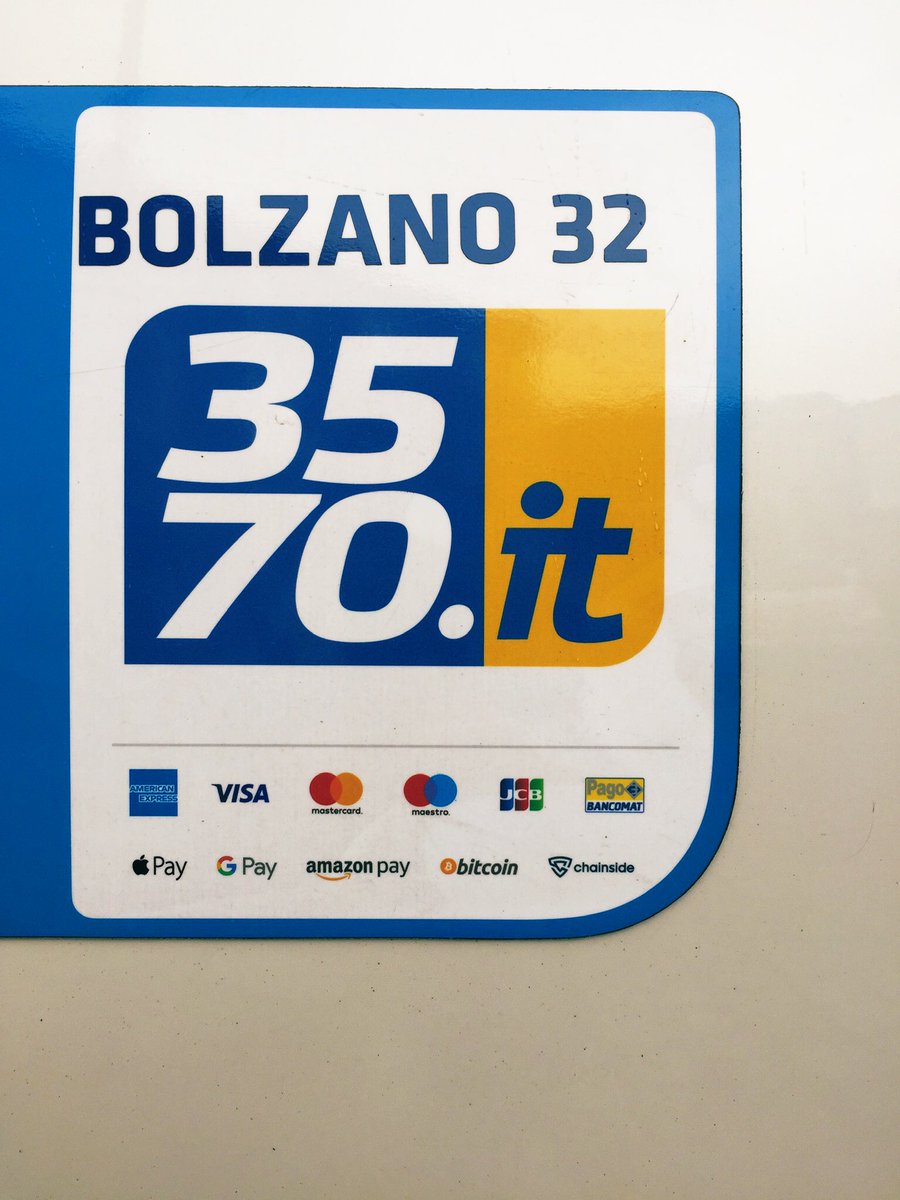 When I was in #Rome #Italy earlier this year there was a Taxi accepting #bitcoin . #cryptocurrency 😎