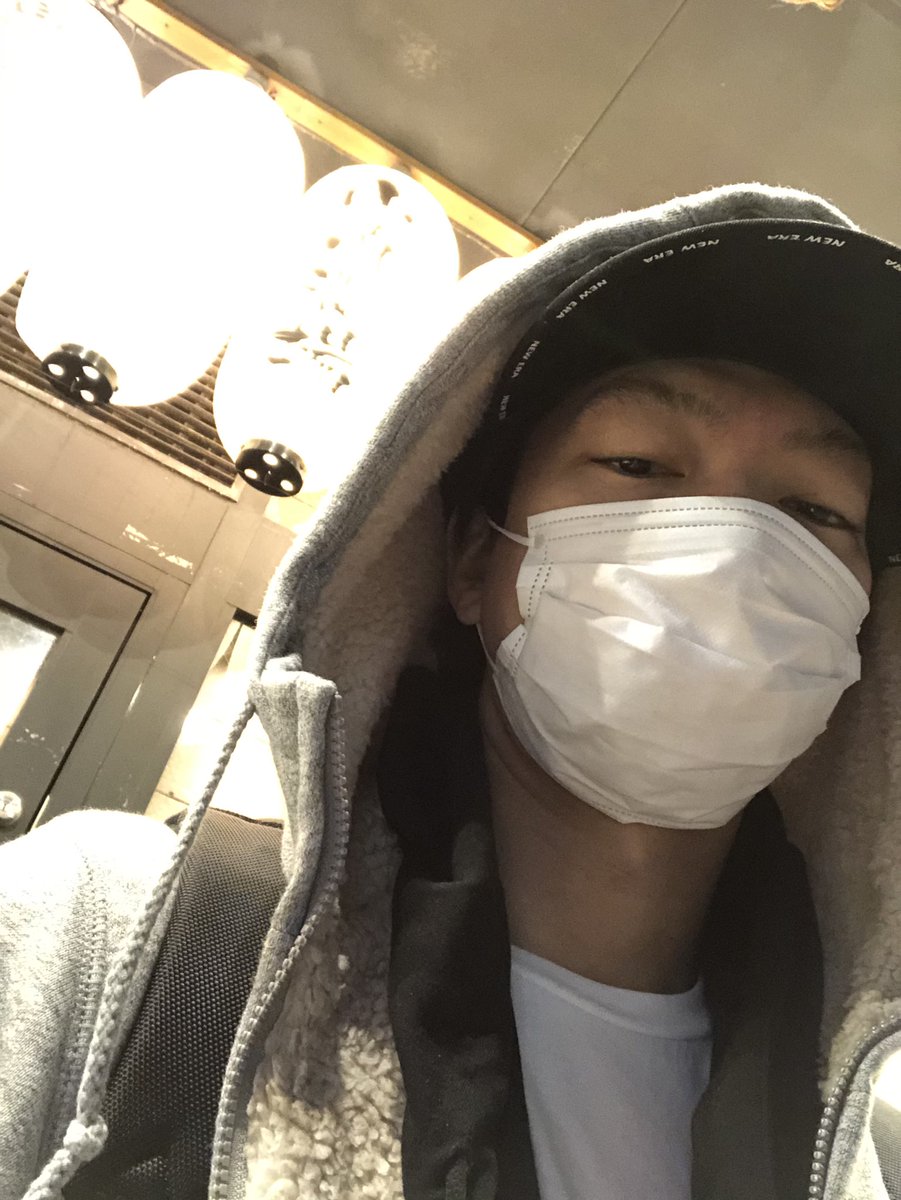 tomohiro7guitar's tweet photo. Coreplanet忘年会。

まだまだ確定項では無いけど良き良き。

楽しいお話が出来ました^ ^

そして心機一転、作業場の大掃除。

いつも使っているものだから大切にしないとね^ ^

そうそう、撮影機材も買い揃えたし、暮れから忙しくなりますように^ ^

ではでは〜
#coreplanet #Coreplanet https://t.co/ehKeS8OELu