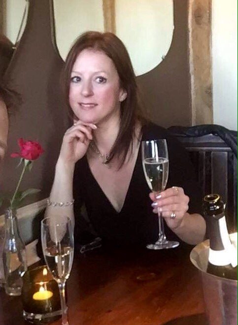 mushy1977's tweet image. Merry Xmas ya'll!
From one fox to another 😍
Be nice be good-be who you really should 🤷🏻‍♀️cheers!😘🍻
Ching Ching 🥂#almosteaster
#