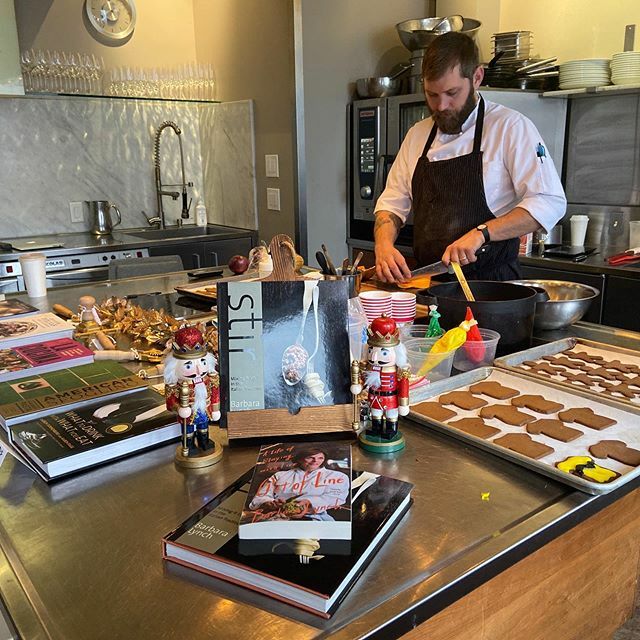 Need last minute gift ideas with free instant delivery? We have three:
1) Tickets to our “Hands On Pasta Workshop &amp; Dinner” on  Friday 1/24*
2) Tickets to our “A Chef’s Whim Tasting Menu” on Friday 1/31*
3) A Stir Gift Certificate
*December and January a… ift.tt/39alGlJ