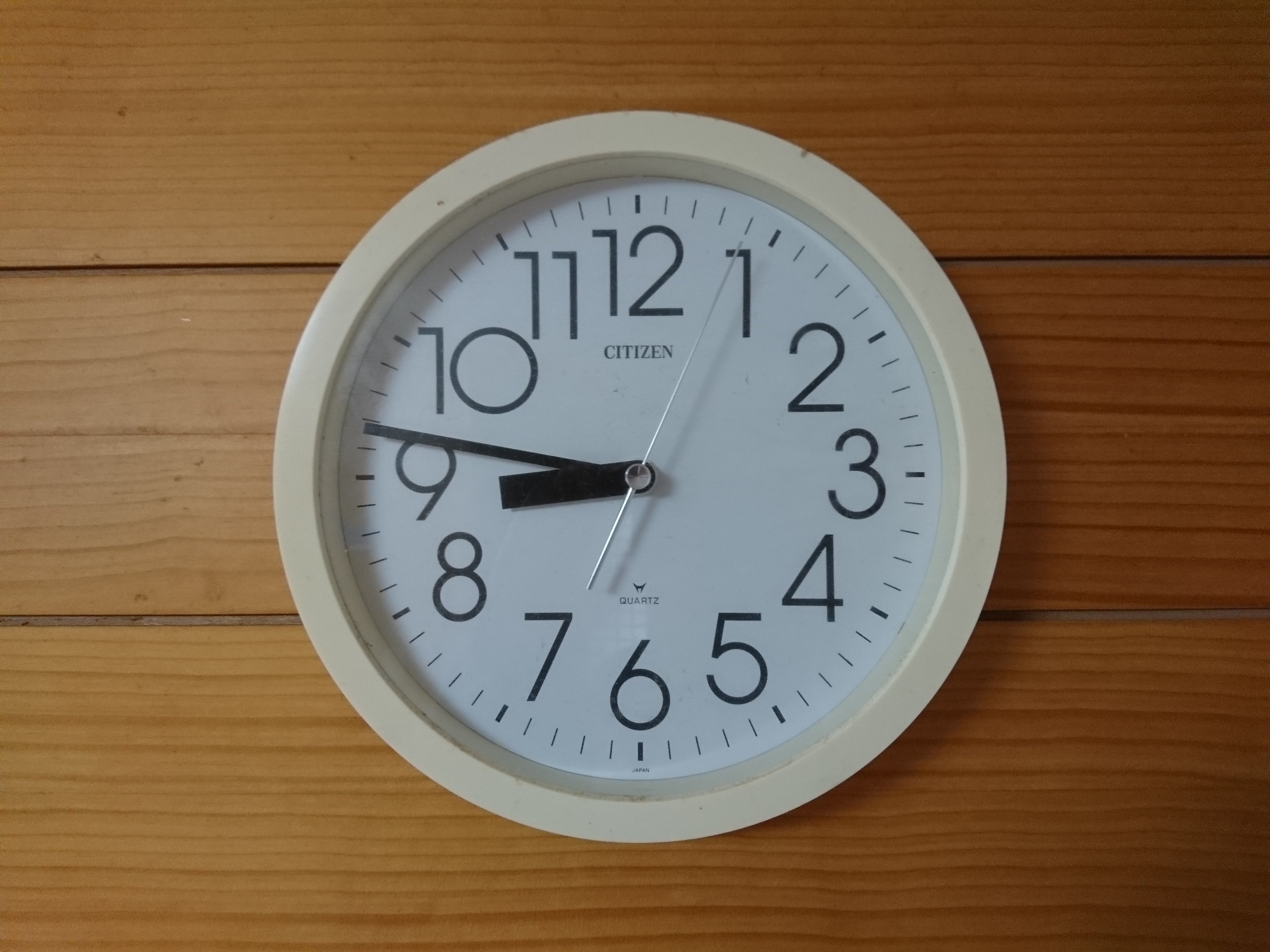 Khairil Yusof on X All Japanese wall clocks are also always accurate because they all adjust to a national radio time signal automatically. Radio version of NTP. You don t have to set