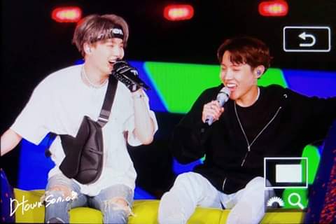 La_Sobi_Random's tweet photo. #SopeDay #yoonseok
#SOPEAnniversary #JHOPE #SUGA #SOPE #HappySopeDay 
@BTS_twt https://t.co/Fhe6KJOoE1