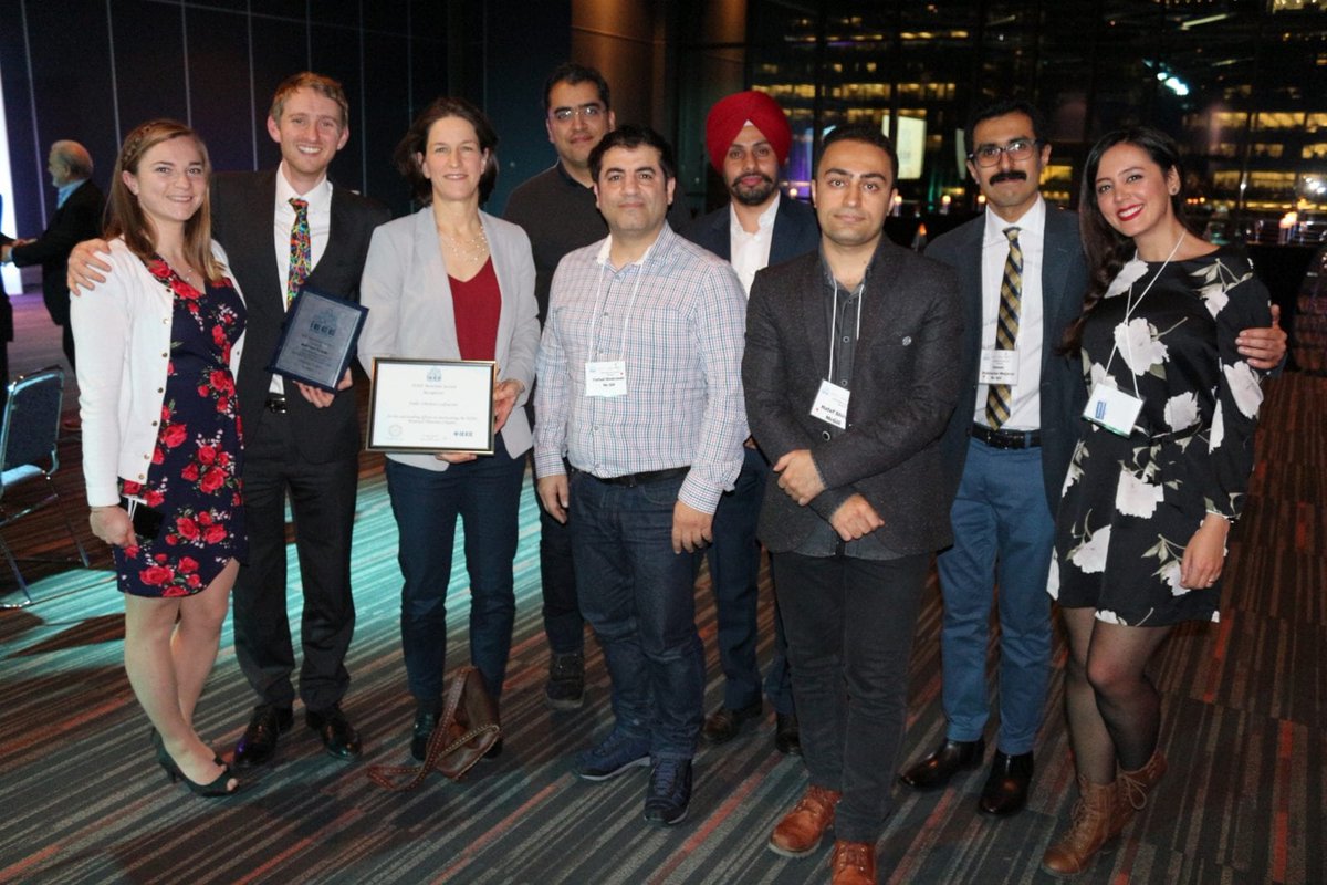 DatacomMcGill's tweet photo. The Photonics Datacom team @ IEEE Montreal Annual Banquet.
#IEEE #IEEEphotonics https://t.co/KvuYRDuhDr