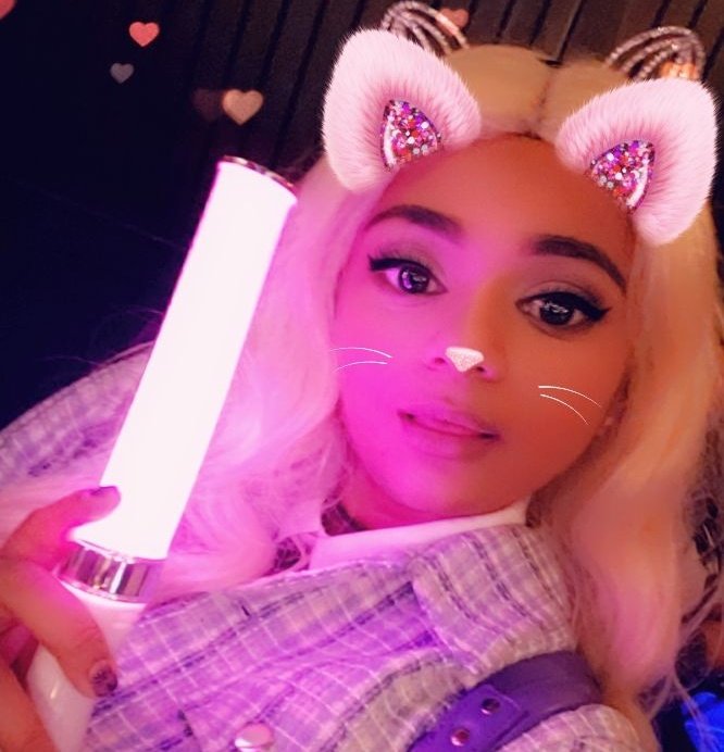 SpringLexii's tweet photo. Kpop ya dont stop! 
#BLACKSTANSLIKEKPOP #kpop #blackisbeautiful #kawaii #superminny #TiffanyYoung #SuperM #MonstaX #BAP #sexy https://t.co/9SZgrC2J2g