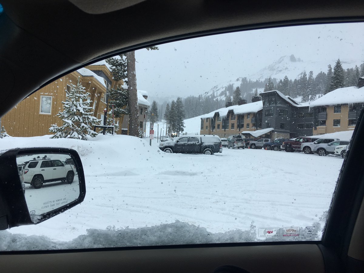 mkerrest's tweet image. Awesome day of skiing, conditions were amazing, all terrain open by midday, thanks @KirkwoodMTN! #SkiPowder #LakeTahoe