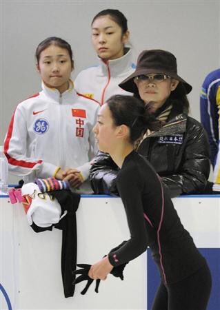 みっくすまろん そっくりぃ さすが男版キムヨナ羽生結弦 魂の姉より目付きの悪さなら負けてないよぉ みっくすまろん そっくりぃ さすが男版キムヨナ羽生結弦 魂の姉より目付きの悪さなら負けてないよぉ