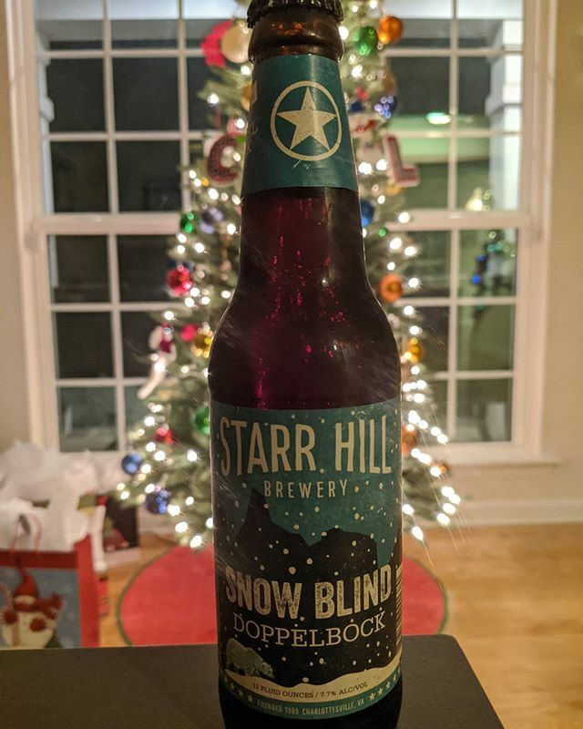 @starrhillbrewery is helping me get into the holiday spirit. Happy #Yule , #Christmas , and #Hanukkah friends! #Virginia #beer #SnowBlind #doppelbock #VirginiaBeer #starhill #Crozet ift.tt/2sgVtBl