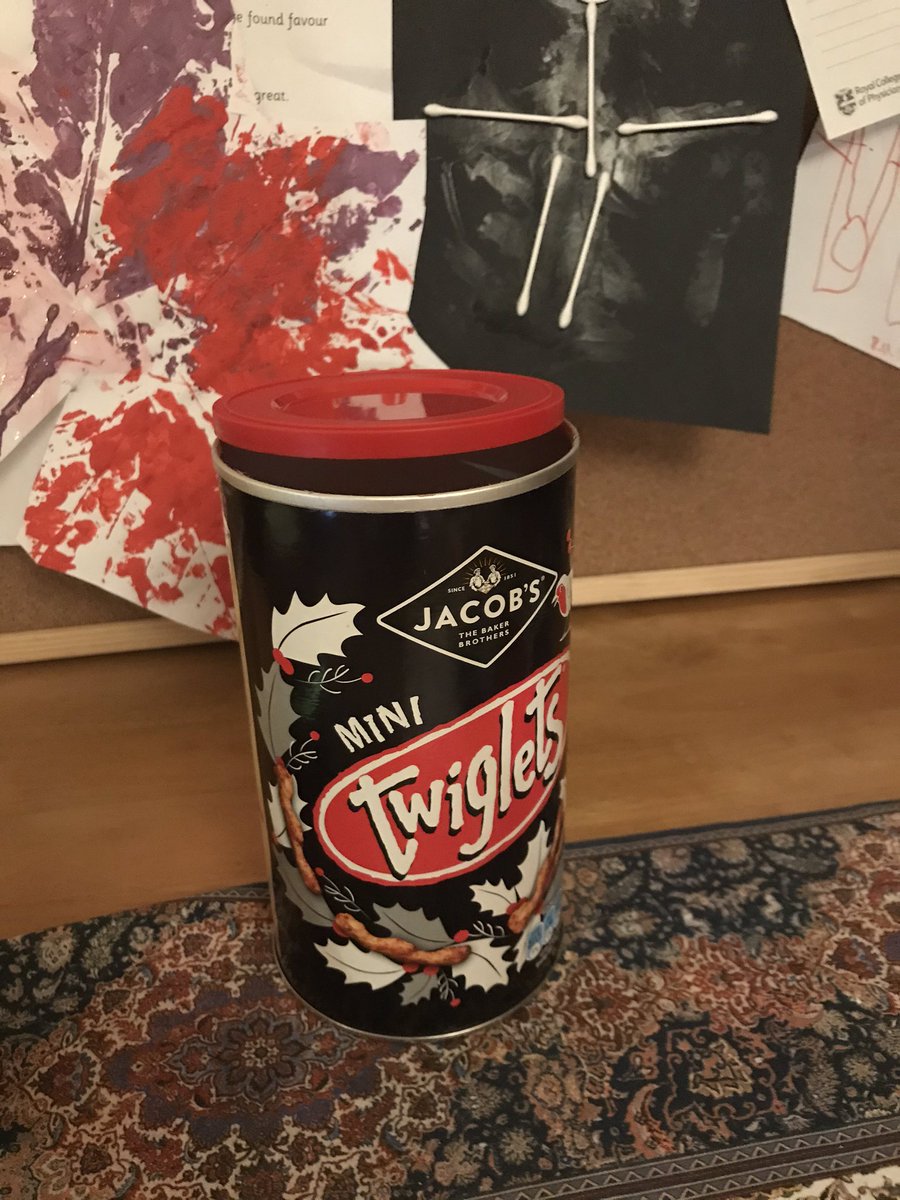 Have singlehandedly finished off the Twiglets and it’s not yet Xmas Eve, very much setting the tone for the Xmas I hope to have.