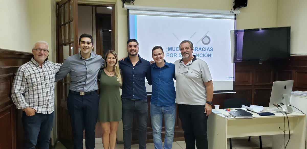 APAERONAUTICOS's tweet photo. Siguen los festejos de Egresados de nuestra Tecnicatura: hoy Pablo de la Canal
Felicitaciones!

#SomosAPA 
#ICAPA https://t.co/yWtcTTQD2F