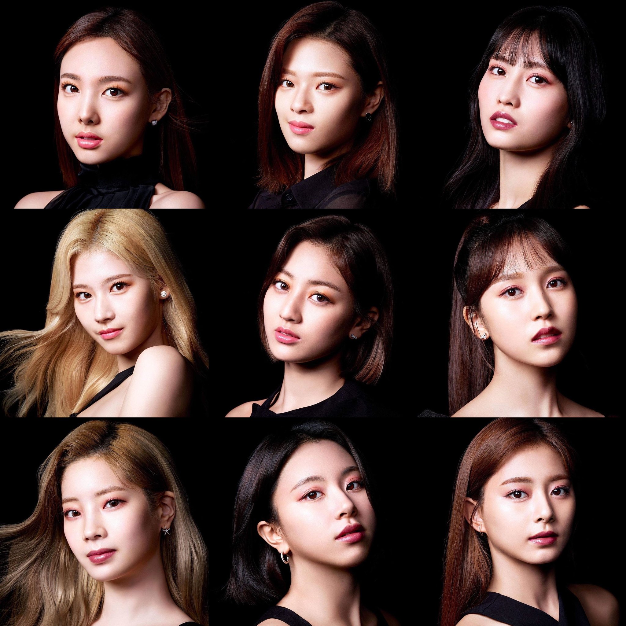 SK on X: All TWICE members with Seize The Light banner (in age order) 😊  #TWICE #트와이스 #SeizetheLight @JYPETWICE  / X