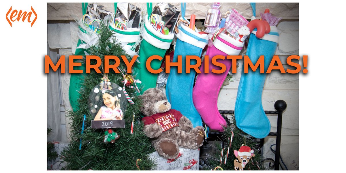 emphasis_la's tweet photo. From our family to yours, we want to wish you a very Merry Christmas! #emphasisla #mondaymotivation #merrychristmas https://t.co/yGt8wW6V4N