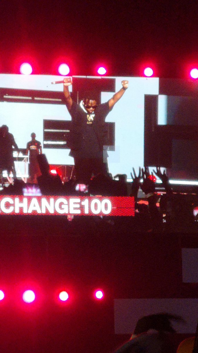 TenaViolinist's tweet photo. The King is Here @olamide_YBNL @xchangeng #XChange100 #olamideliveinlagos #MadeinLagosFestival https://t.co/6nnqKQ7rxI