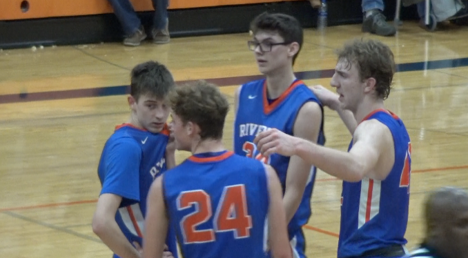 Channel1450com's tweet photo. Riverton Runs Away Late For Big Win Over Arthur-Lovington: (HIGHLIGHTS) https://t.co/xIzW7hMeB7 https://t.co/sYDZpbBPAh