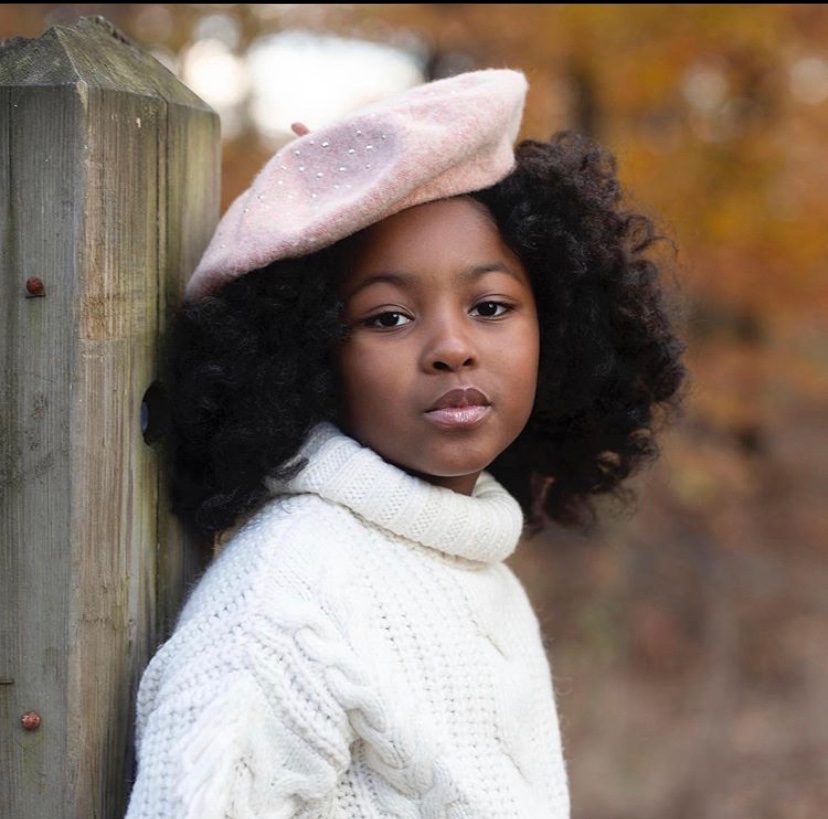TamaraAFleming's tweet photo. The faces your young model make when they’re waiting on you to adjust a light or two!! #funwithMadison #Sillykid #astarisborn #childmodel #modelingforstock #Patientlywaiting #Blackgirlmagic #stockmodels #youngactress https://t.co/SkHqdNh1iX