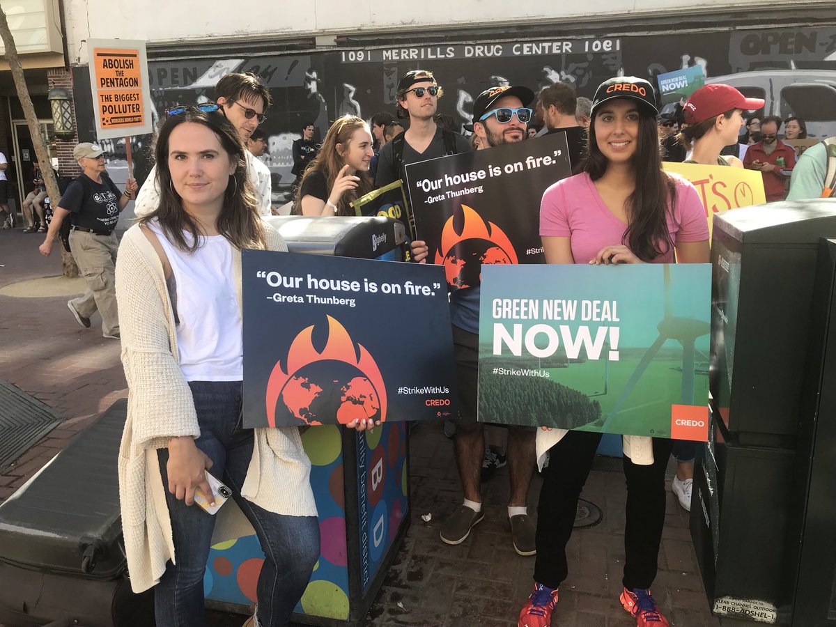 Tell Grandma and Grandpa all you want this season is for them to step up their game, solving climate change: Gently help them join at eldersclimateaction.org

*     *     *

#climatechange #environment #globalwarming #climatestrike #eldersclimateaction #gretathunberg