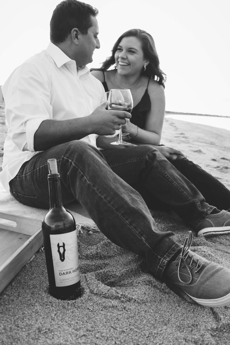 DanielleSmick4's tweet photo. @darkhorsewine #278days until I marry my bestfriend 😍💍 https://t.co/G7if6V5KOx