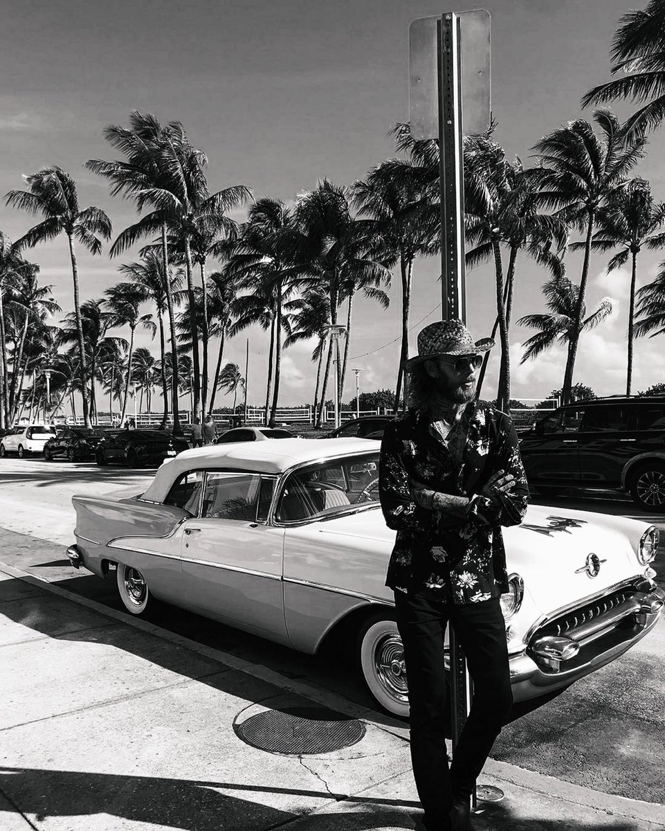 ⠀
                    ▌   a vibe. 
⠀