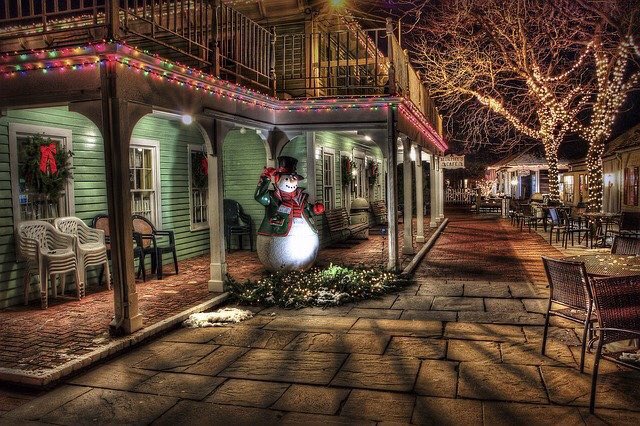 Lizpretty1's tweet photo. Don't you just love snowmen https://t.co/UWW4ddPVLJ