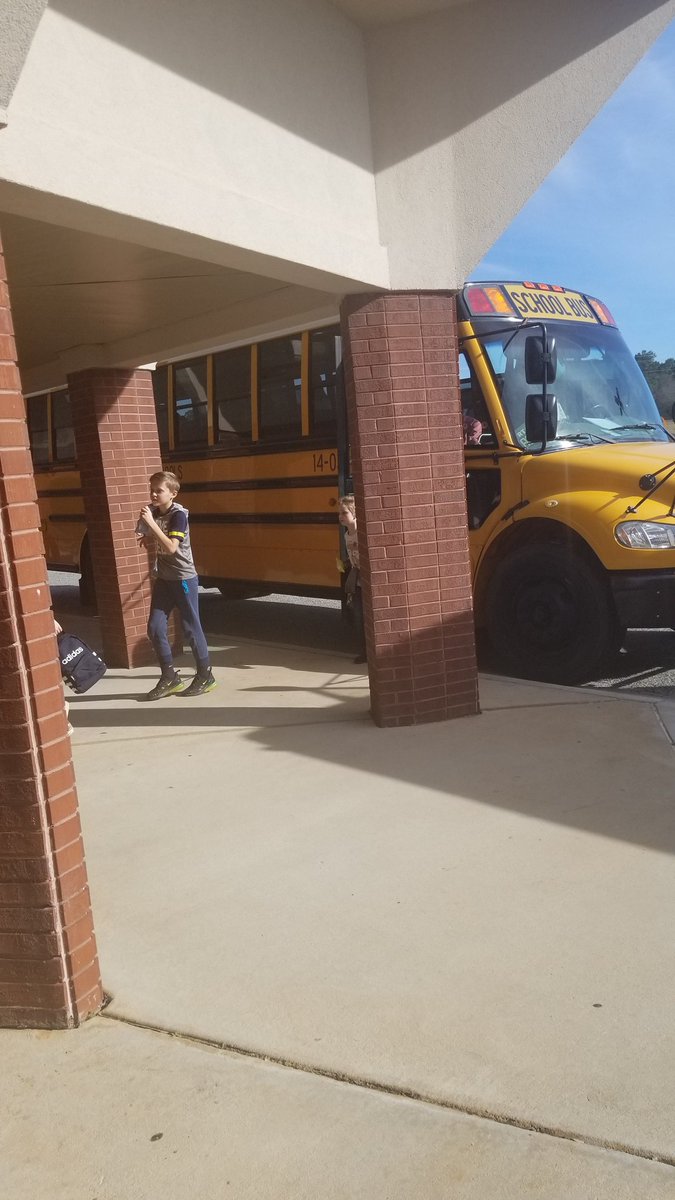 Hub_Sped4's tweet photo. And special thanks to @monroe_schools for getting us there and back safely! #putmeincoachmcs #alwaysfeelsafe https://t.co/c8mqre0Ku4