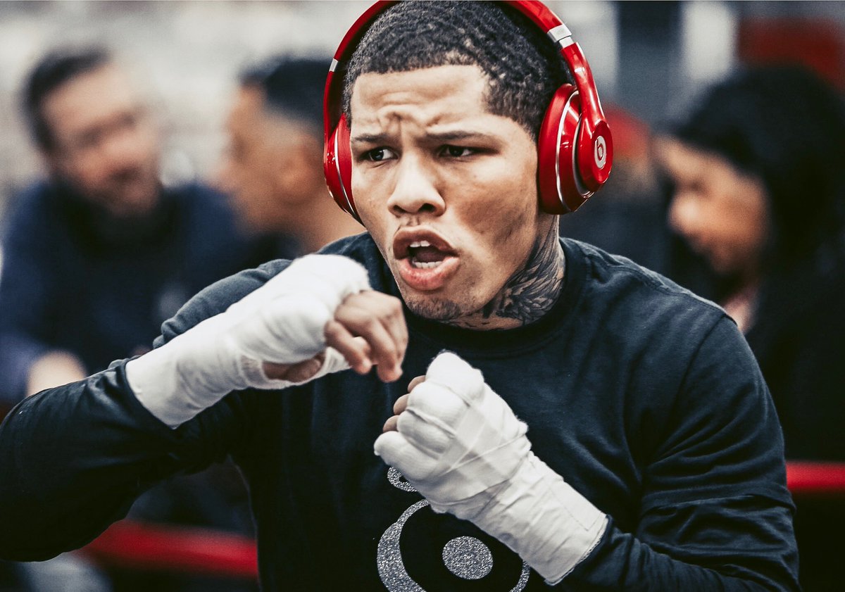 Keep applying pressure; it's only going to make me shine brighter 💎 #DavisGamboa