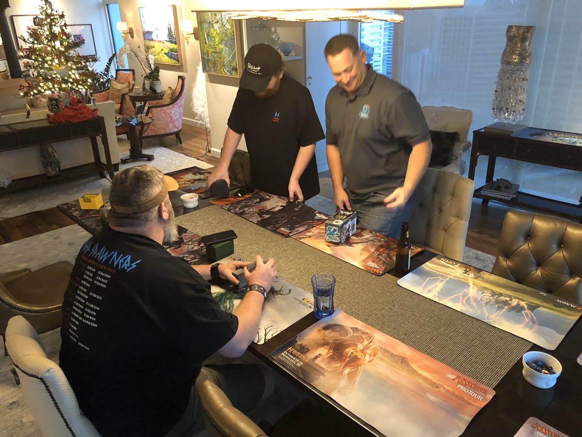 RealitySkwdGmrs's tweet photo. Awesome #oldschoolmtg meet up with the #socaldeepspawners . Played this WB chains beat-em-up deck and had a blast! Thanks @n3m0n1c for the full on catered dinner ! Thanks @JoelMick and @doctormongo for hosting us! Merry Xmas! https://t.co/SQCvD42BP7