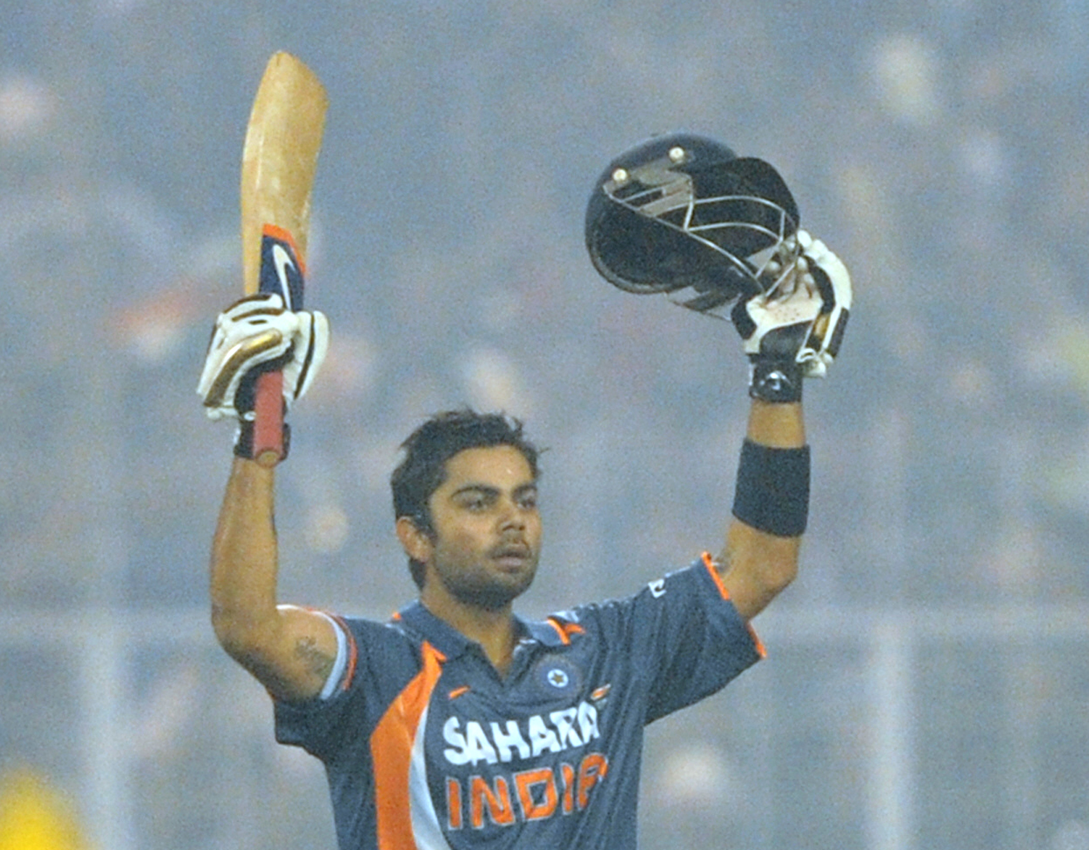 Cricbuzz on Twitter: "ON THIS DAY, 2009: Virat Kohli got the first of his  43 ODI hundreds. Here's a look back at his incredible journey. Thread by  @deeputalks #ViratKohli43 #Thread https://t.co/VNQUsUyd0f" /