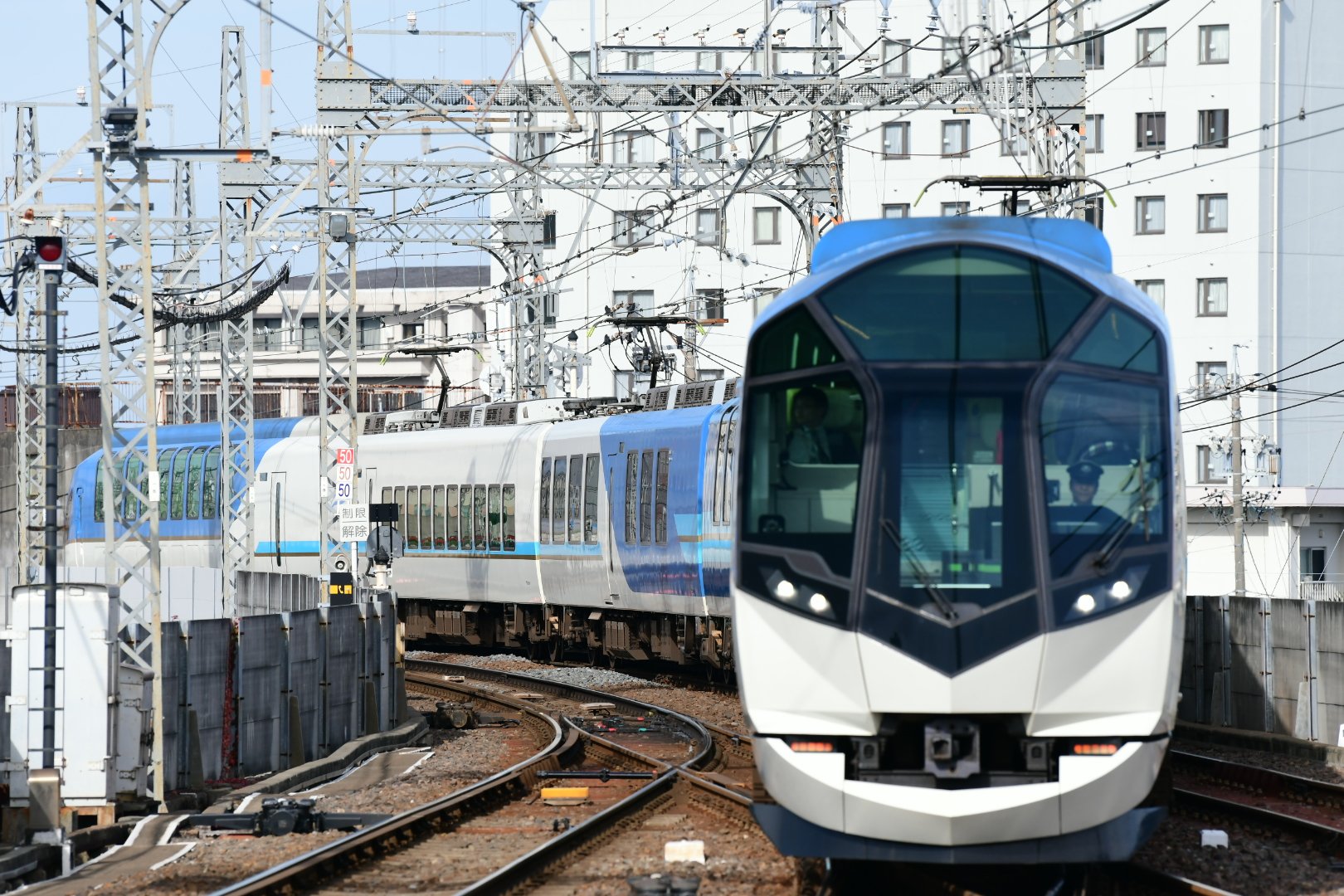 しまかぜ 観光特急しまかぜ｜近畿日本鉄道