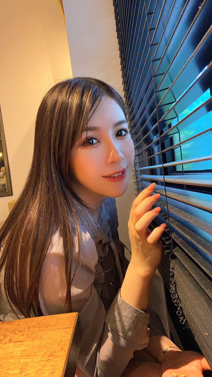 窗外有什麼🤔

#作品撮り #攝影 #自拍 #裏アカ女子 
#photography #photooftheday #photo #photographer #art #arts #Camera #tbt #travel #love #instagood #model https://t.co/DyofCnd4px