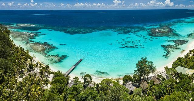 Merry Christmas and Happy New Year to all from @conflictislands. Forecast is set for a week of awesome adventures and diving around the atoll, hopefully we'll discover some new secret spots 🤞 ift.tt/2sT95Tr