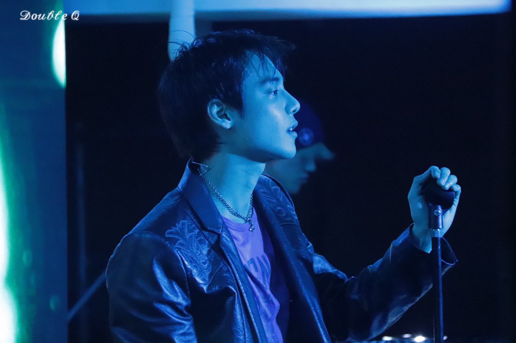 DoubleQ97's tweet photo. 2019.12.21
首尔公演 48
𝔻𝕠 𝕟𝕠𝕥 𝕔𝕦𝕥 𝕞𝕪 𝕔𝕣𝕖𝕕𝕚𝕥 𝕋𝕙𝕩.
#ONE
#JAEWON
#원
#정제원
#PRVT01SEOUL https://t.co/zp3YBnmLiu