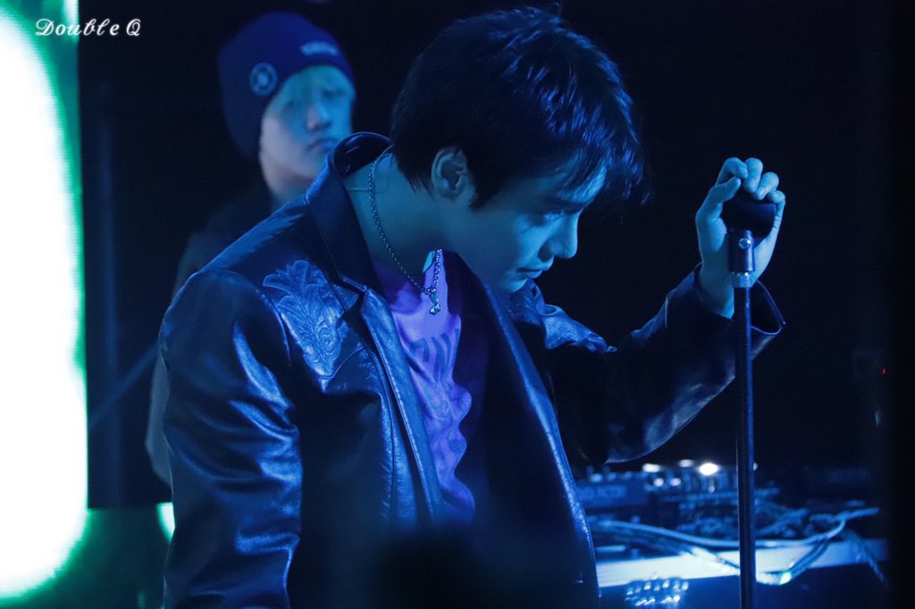 DoubleQ97's tweet photo. 2019.12.21
首尔公演 48
𝔻𝕠 𝕟𝕠𝕥 𝕔𝕦𝕥 𝕞𝕪 𝕔𝕣𝕖𝕕𝕚𝕥 𝕋𝕙𝕩.
#ONE
#JAEWON
#원
#정제원
#PRVT01SEOUL https://t.co/zp3YBnmLiu