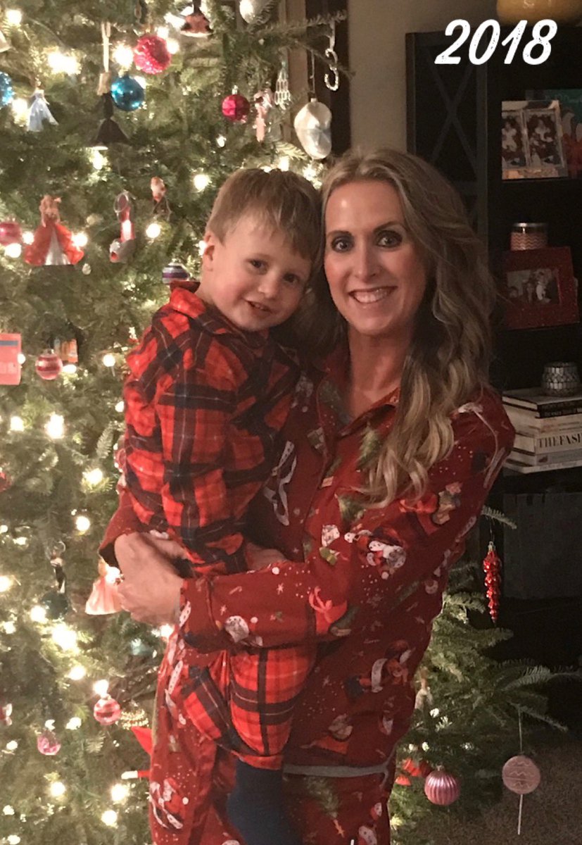 BeautyBabesBall's tweet photo. My santa baby...tonight....one year ago....and two years ago. Love him👦🏼🥰🎅🏼🎄#santababy #christmas #MerryChristmas #Christmas #XmasEveEve #Xmas #HappyHolidays #xmas2019 #xmas2018 #xmas2017 #boymom #momlife #tistheseason #itsthemostwonderfultimeoftheyear https://t.co/AXxx26EkWF