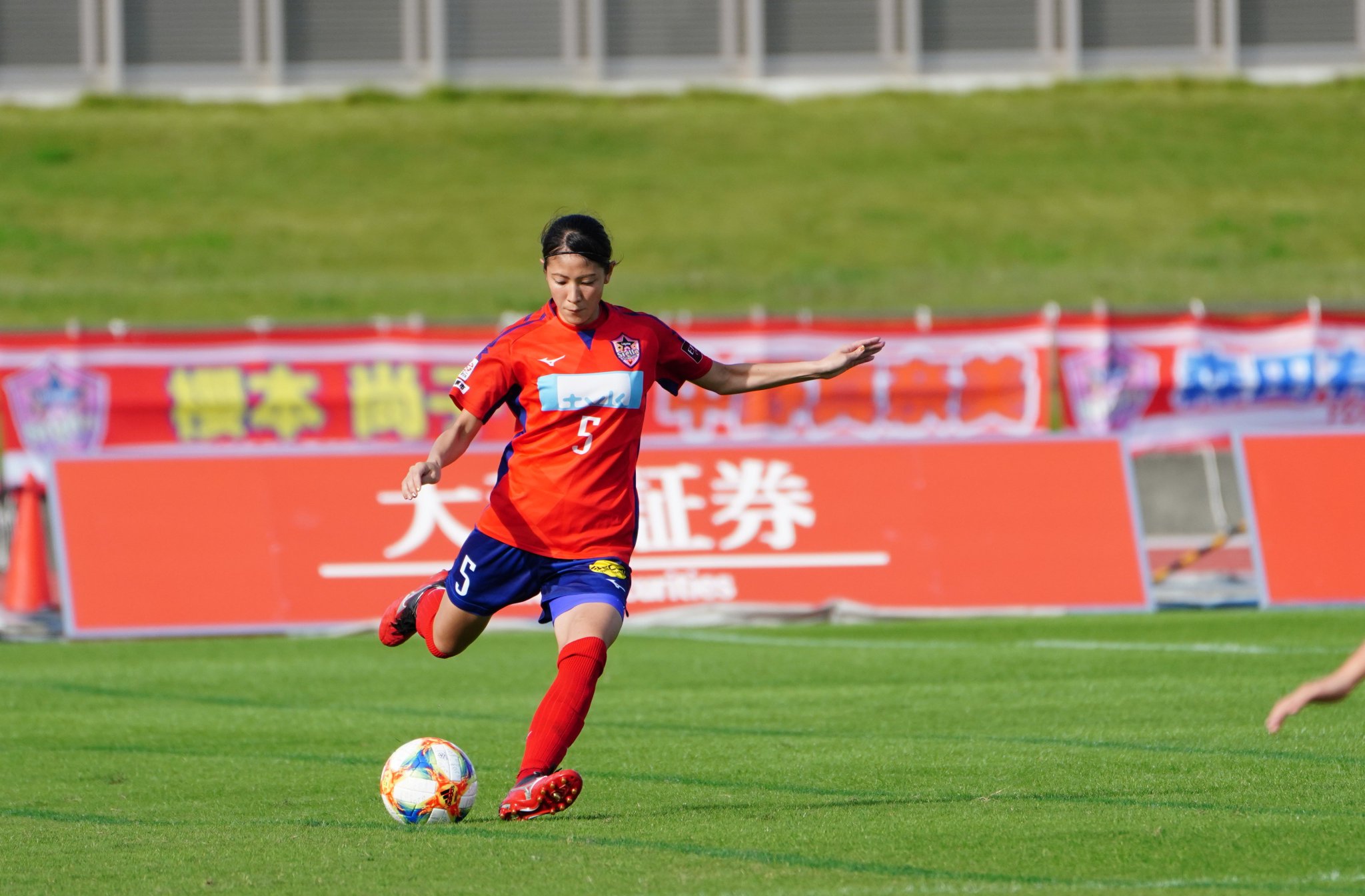 ノジマステラ神奈川相模原 9 12weリーグ開幕 Hp更新 國武愛美選手 マイナビベガルタ仙台レディース移籍のお知らせ T Co Yxoiiuwjly この度 國武愛美選手がマイナビベガルタ仙台レディースに移籍することが決定致しましたので お知らせ