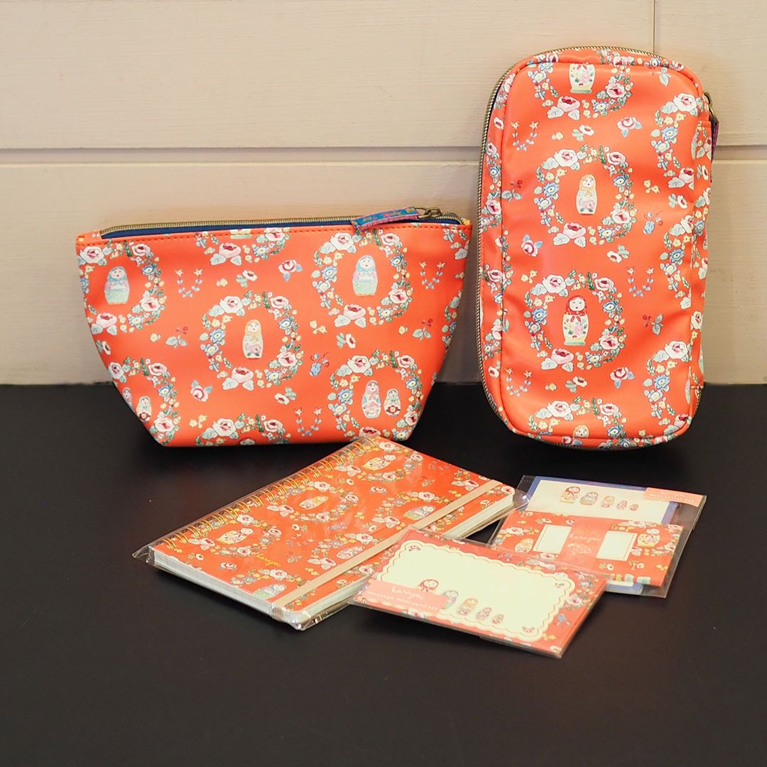 ワンズテラス No Twitter ほっこりしたイラストがかわいい ステーショナリー 今年はギフトにかわいい ミニレター を添えて渡そう 一部完売の店舗もございます マトリョーシカ ネコ雑貨 ペンケース ポーチ 文具女子 ゆるかわ ギフト 雑貨 Onesterrace