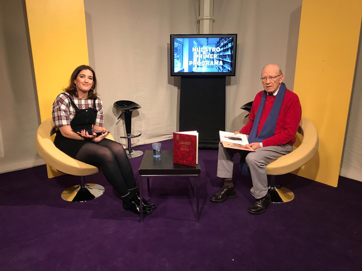 DejateTV's tweet photo. 🔴 EN DIRECTO ▶️  
#NuestroPrimerPrograma con @TeresaNovillo entrevistando a #VidalPerezHerrero que nos presenta la #AgendaTaurina para #2020 

📺Ya en #TDT, #Apps y #online en https://t.co/l0A8l1ldo5 https://t.co/mA3PT3SEIB