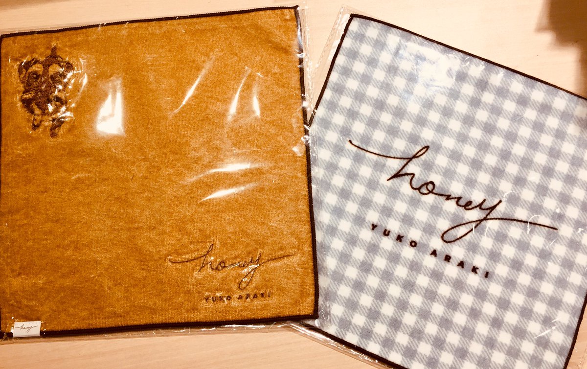 新木優子】2nd写真集『 #honey』発売記念Limited Store開催中🍾21日