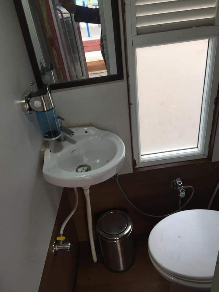 nandiniidnani69's tweet photo. Intro of new train no 52459/60 as #HimDarshanExpress betw Kalka -Shimla-Kalka w all modern FC Ac vistadome coaches 4 period of 1 ys from 25/12/2019 24/12/2020
#IncredibleIndia
@HiteshAwasthi20 @desihindu1 @LillyMaryPinto @khannaankurspn @rahulpassi @singh_harmeet84 @avinashasks https://t.co/b87xR0h9ex