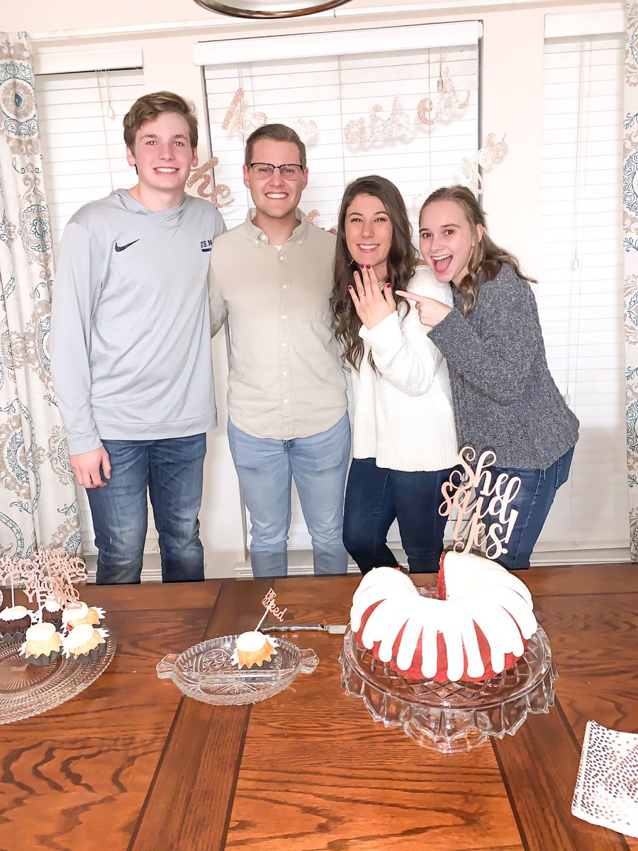 kblansdell's tweet photo. Guess who’s becoming a Lansdell???
So excited for you, Brandon &amp; Hannah!!! https://t.co/tPRCc4lN7N