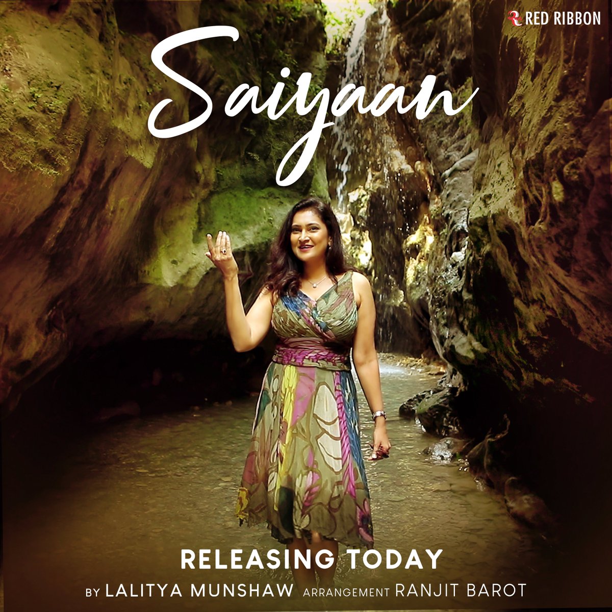 LalityaMunshaw's tweet photo. So excited to bring in New Year with my new Romantic Fusion video #Saiyaan shot in exotic caves & in serene environment.
Video #ReleasingToday!
Music Arranged by #RanjitBarot
Flute by Ronu Majumdar
Tabla by Satyajit Talwalkar
Mixed by P.A.Deepak
#RomanticSingle #LalityaMunshaw https://t.co/ydxA1De74z