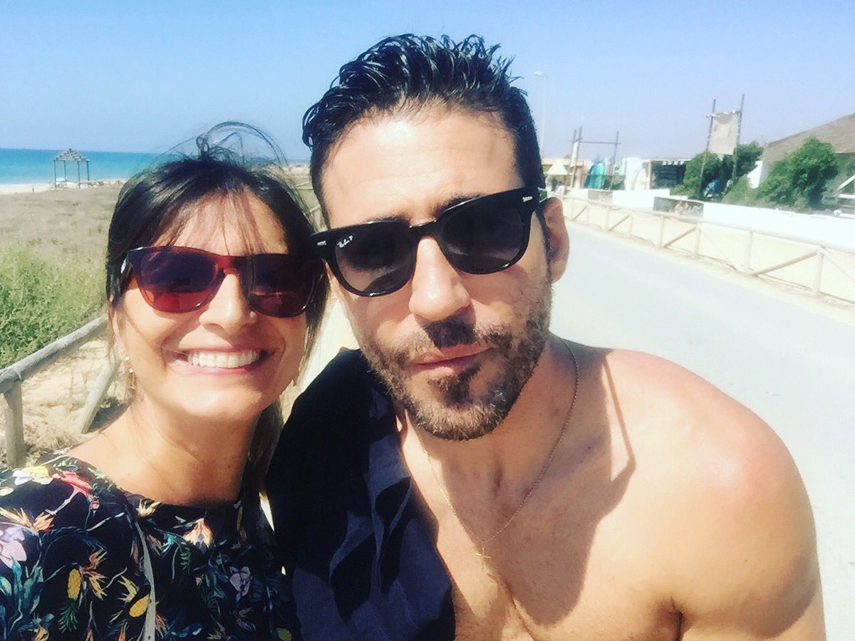 Vas andando y de repente... <a href="/ma_silvestre/">MiguelAngelSilvestre</a> 😂😂