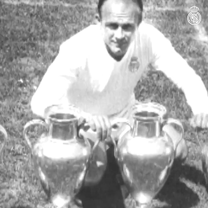 ⚽? On this day 30 years ago, Alfredo Di Stéfano won the Super Ballon d