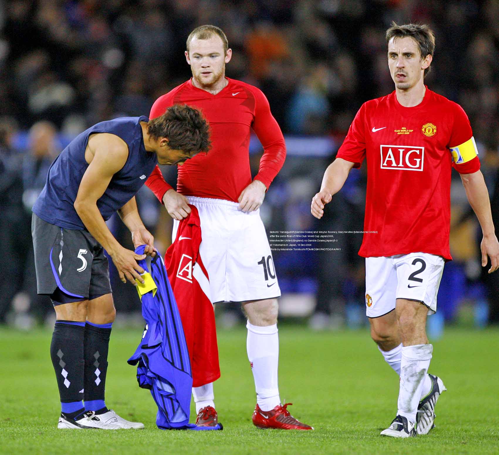 Tphoto On Twitter Satoshi Yamaguchi5 Gamba Osaka And Wayne Rooney Gary Neville2 Manchester United After The Semi Final Of Fifa Club World Cup Japan2008 Manchester United England Vs Gamba Osaka Japan 5 3 At Yokohama In Japan 18 Dec