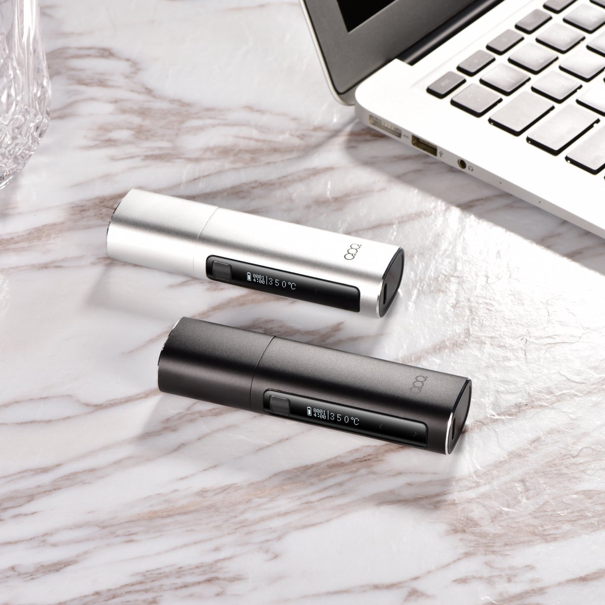 YeahJessica01's tweet photo. we put out a new model--Honor MAX
1--has a screen—can be changed the temperature by touching       (2°C change per touch)
2--The temperature is 300°C——360°C
3-- you can change the heat time
4-- you can calculate the numbers of the sticks you have used https://t.co/RDYQiBZd44