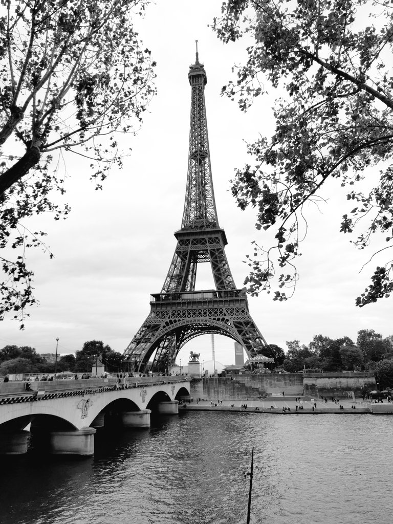 visitingFrance's tweet image. ✨صباح الخير 🗼
Bonjour 💞
#VisitingFrance 🇨🇵
#eiffelofficielle
#ParisJeTaime 💙