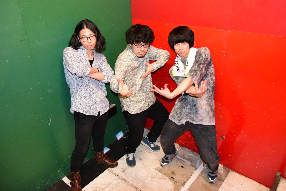 gooutzoo's tweet photo. 【🎄メリークリスマス🎁】
本日20時にMV公開します！

この度『YouTube Music Sessions 2019』に参加させていただき、「生活」のLive Music Video及びメイキング映像がプレミア公開されます！
※プレミア公開はどなたでもご視聴いただけます！

お楽しみに！
 
ご視聴はこちら
https://t.co/qX9rQX4Cl9 https://t.co/MULnjhr3KA