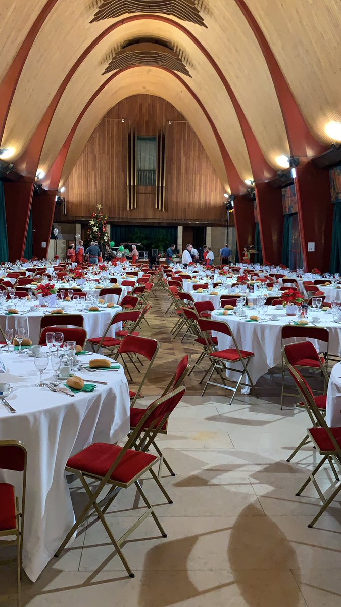 Zenrabia76's tweet photo. @Rouen Noel solidaire 2019 en pleine préparation merci à tous les bénévoles #solidarite #Rouen #noel2019 https://t.co/ho1KHzwKMr